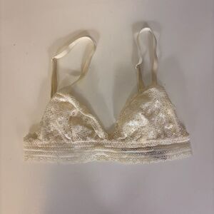 Victoria's Secret Ivory Sheer Lace Triangle Bralette Bra Small